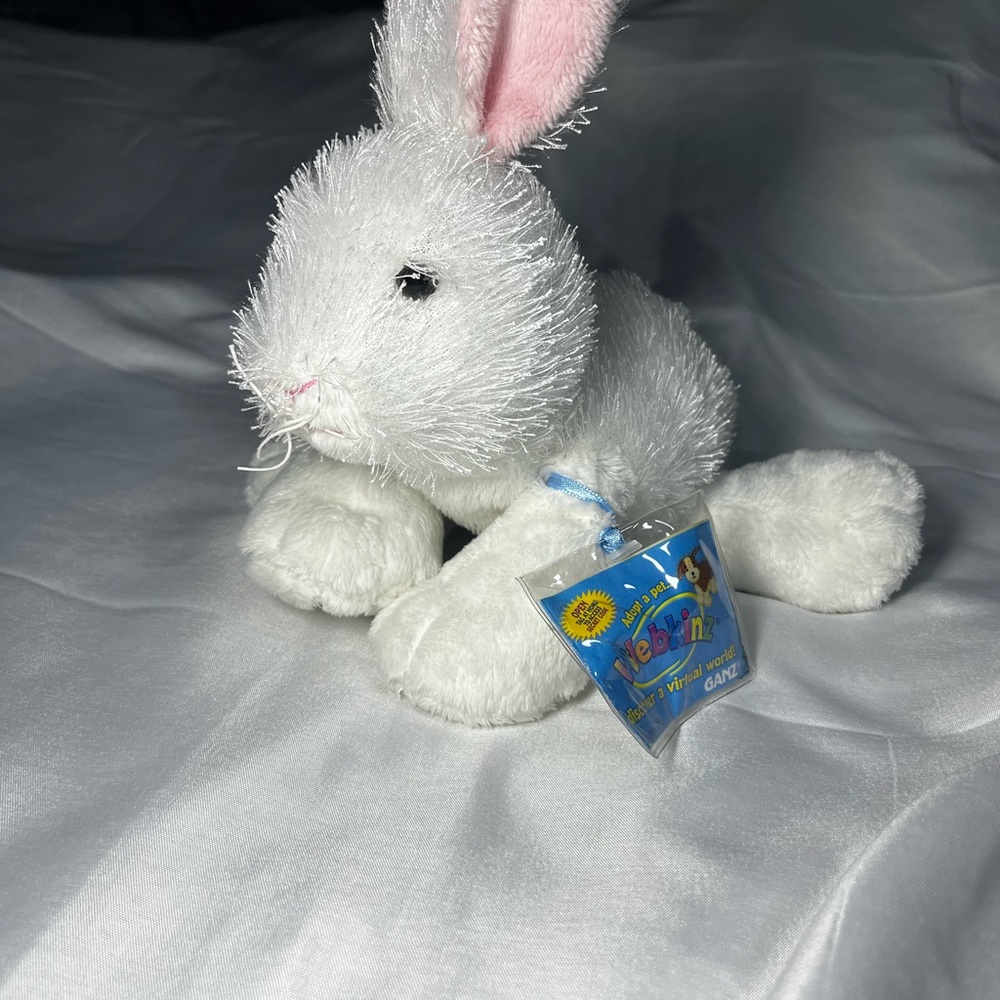 Webkinz White Rabbit Plush HM078 NEW w/ Sealed Code Stuffed Animal Toy